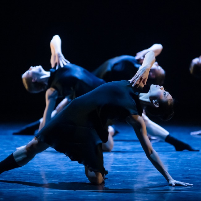 WEB 1080 x 650px landscape graphic without text-1